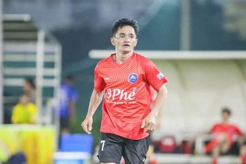 Cầu thủ Việt hành hung trọng tài, nguy cơ thành tội phạm