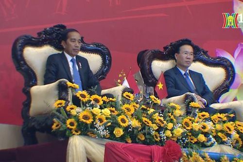 Chủ tịch nước Võ Văn Thưởng và Tổng thống Indonesia xem biểu diễn võ thuật