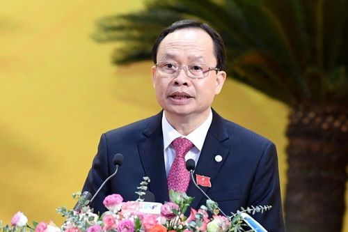 Xóa tư cách Chủ tịch Ủy ban nhân dân tỉnh Thanh Hóa với ông Trịnh Văn Chiến