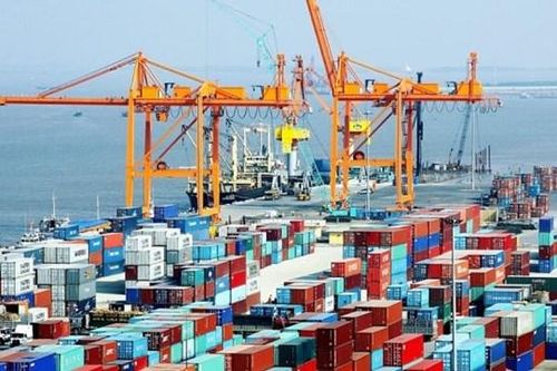HSBC dự đoán GDP Việt Nam có thể đạt 6% trong năm 2024