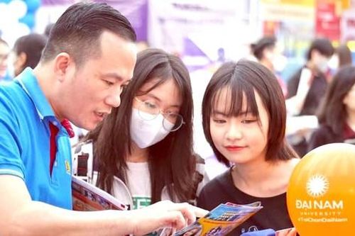 Tuyển sinh đại học 2024: 'Nở rộ' nhiều ngành học mới