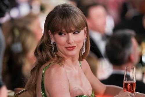 The New York Times gây tranh cãi khi đặt nghi vấn Taylor Swift là người đồng tính