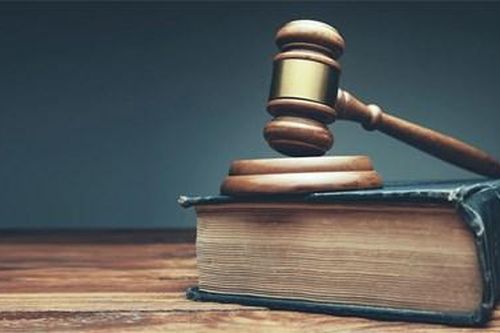 Về vấn đề cắm ký giấy tờ tùy thân để vay mượn