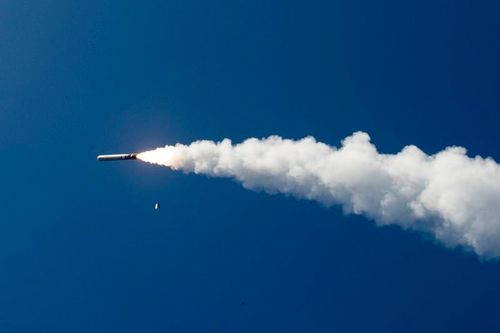 Tên lửa Tomahawk Mỹ dùng tấn công lực lượng Houthi uy lực ra sao?