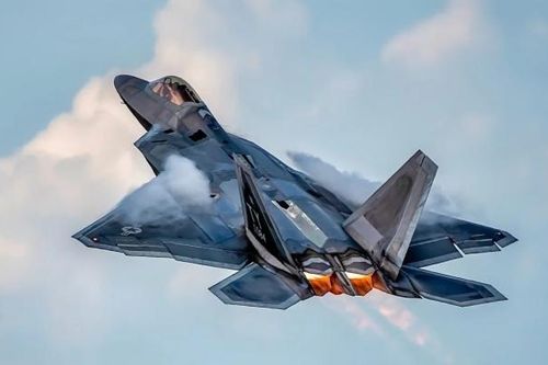 Houthi nói bắn hạ tiêm kích tàng hình 'bất khả chiến bại' F-22 Raptor của Mỹ