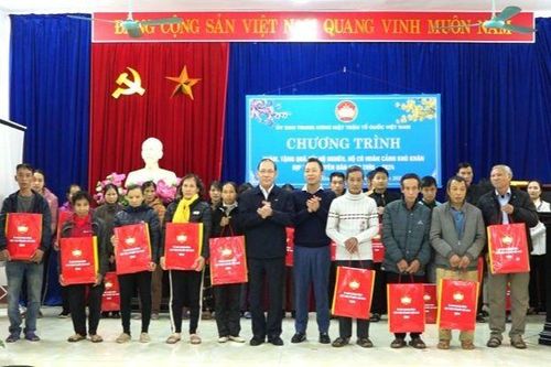 Để mỗi người, mỗi nhà đều được đón Tết đầm ấm, yêu thương
