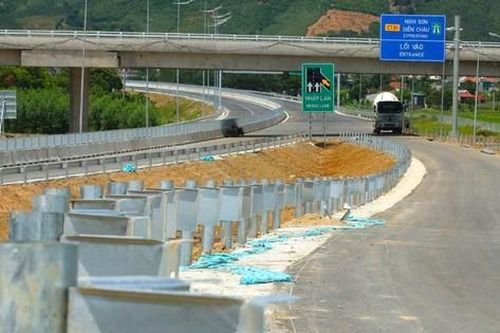 Người dân phàn nàn về cao tốc Nghi Sơn - Diễn Châu