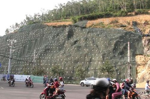 Sắp giải phóng rào chắn đoạn đường cửa ngõ vào thành phố Quy Nhơn