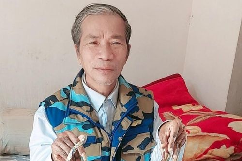 Người đàn ông Nam Định có móng tay dài 1m, sở hữu biệt tài nhiều người nể