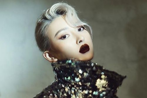 Chuyện chưa kể về ca sĩ giọng trầm tạo hiện tượng 'Xem như em chẳng may'