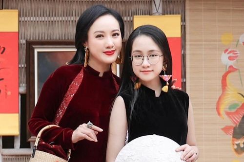 Diện mạo xinh đẹp gây ngỡ ngàng của con gái BTV Hoài Anh VTV