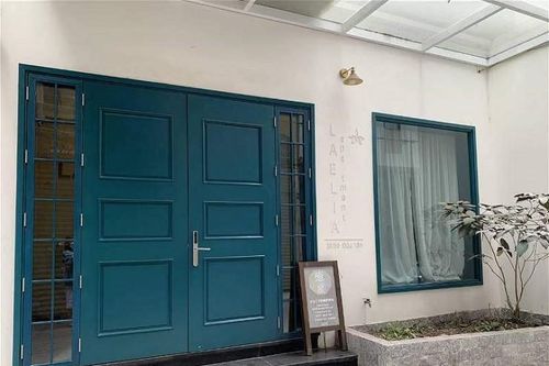 Khách sạn, căn hộ mini: Doanh thu tiền tỷ mỗi năm, chủ nhà vẫn rao bán hàng loạt?