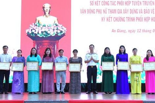 Vùng 5 Hải quân: Tiếp tục vận động phụ nữ tham gia xây dựng và bảo vệ chủ quyền biển, đảo