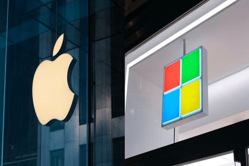 Microsoft truất 'ngôi vương' công ty giá trị nhất thế giới của Apple