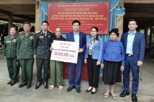 Yên Bái: Nhà máy Z183 khánh thành, bàn giao, trao tiền hỗ trợ 2 nhà tình nghĩa tại huyện Lục Yên