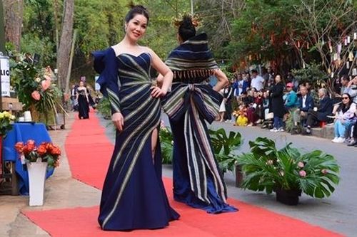 Đẹp ngỡ ngàng thổ cẩm Tây Nguyên giữa lòng Đà Lạt