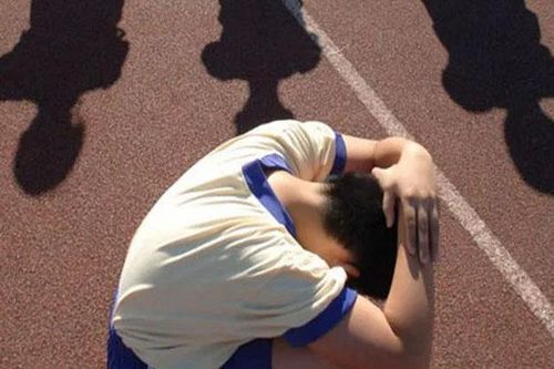 Những đứa trẻ hay bị bắt nạt ở trường thường lớn lên trong 6 kiểu gia đình này