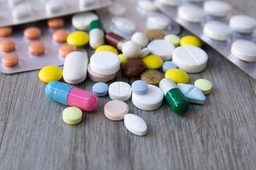 Vợ sếp Dược phẩm Trung ương 3 sắp chi 144 tỷ đồng gom cổ phiếu