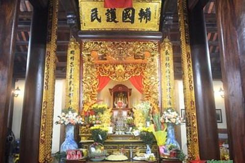 Quận công chống gian lận thi cử