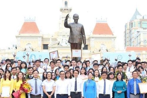 Hội Sinh viên TP. HCM tuyên dương 31 'Sinh viên 5 tốt' tiêu biểu cấp Thành