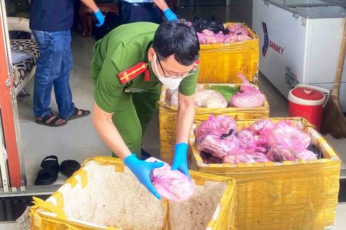 Bình Định: Liên tục phát hiện thịt heo không rõ nguồn gốc, bốc mùi hôi thối