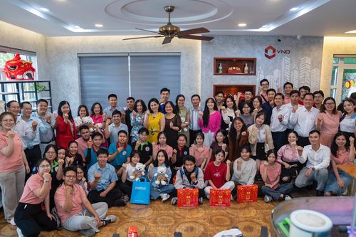 Giảng viên, doanh nhân đồng hành hỗ trợ sinh viên khởi nghiệp