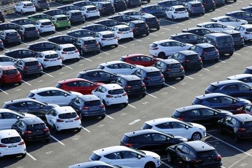 Tại sao mua ôtô ở Mỹ ngày càng đắt đỏ?