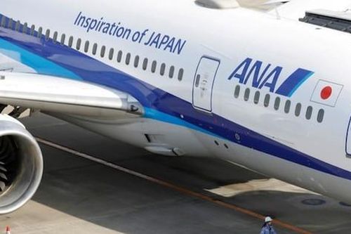 Máy bay Boeing 737 lại bị nứt cửa sổ buồng lái