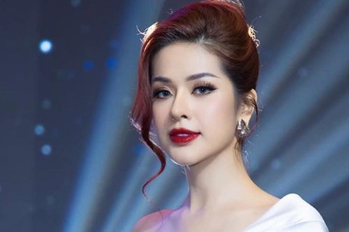 MC Thu Nga được mời dẫn show thời trang của nhà thiết kế danh tiếng người Hàn