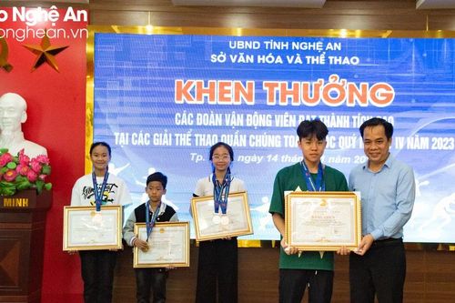 Nghệ An khen thưởng các vận động viên đạt thành tích cao tại các giải thể thao quần chúng toàn quốc