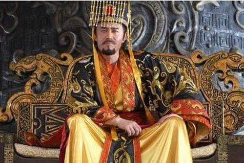 Tần Thủy Hoàng là người thống nhất sáu nước và lập ra nhà Tần, tại sao ông lại không lập hoàng hậu?
