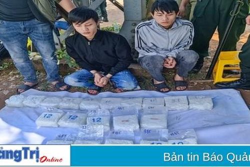 Bắt giữ 2 anh em ruột vận chuyển thuê 20 kg ma túy đá