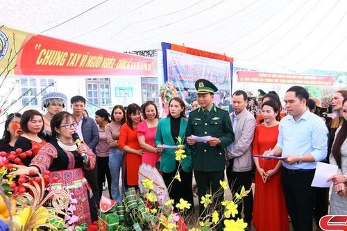 Chương trình 'Xuân biên phòng ấm lòng dân bản' năm 2024
