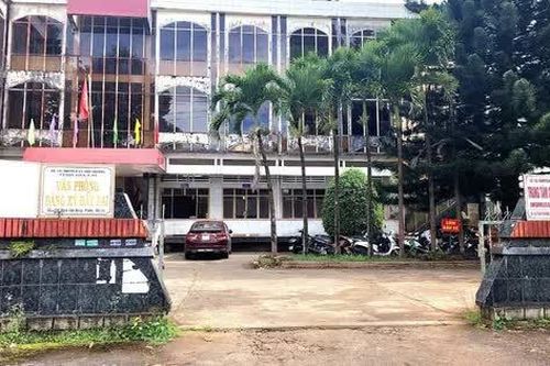 Gia Lai: Cần làm rõ và xử lý trách nhiệm với Giám đốc Văn phòng Đăng ký đất đai huyện Đak Đoa