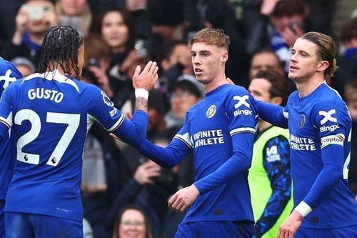 Palmer tỏa sáng 'cứu nguy' cho Chelsea trước Fulham