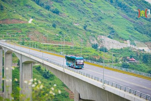 Thu phí đường nối cao tốc Nội Bài - Lào Cai - Sa Pa