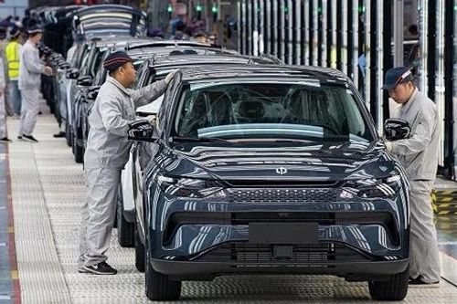 Trung Quốc xuất khẩu xe năng lượng mới cao kỷ lục