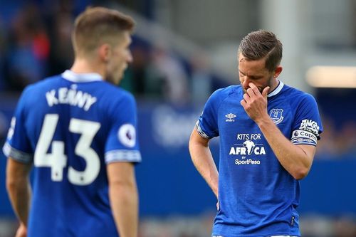 Everton nguy cơ bị trừ điểm lần hai