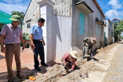 Đưa nước sạch về nông thôn: Sớm gỡ vướng mắc, mạnh tay với chủ đầu tư yếu kém