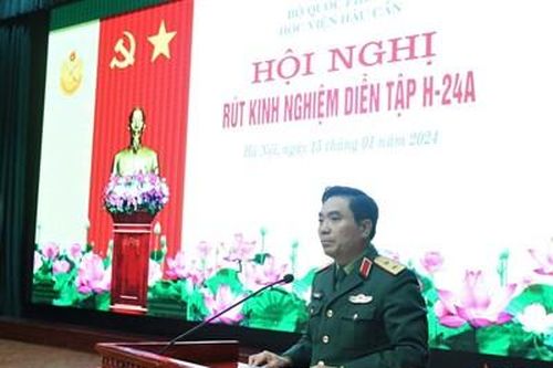 Trung tướng Nguyễn Doãn Anh chỉ đạo Hội nghị rút kinh nghiệm diễn tập cuối khóa của Học viện Hậu cần