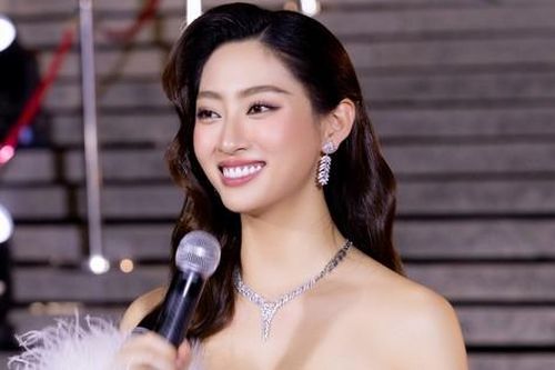 'Nàng Hậu' gen Z Lương Thùy Linh lần đầu tiên làm host tại chương trình quốc tế khiến người hâm mộ tự hào