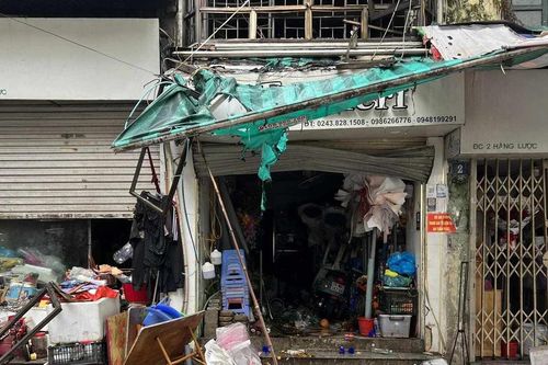 Thủ tướng yêu cầu khẩn trương điều tra làm rõ nguyên nhân vụ cháy tại phố Hàng Lược (Hà Nội)