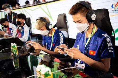 Đưa thể thao điện tử vào trường học: Cái bắt tay của nhà trường và xã hội