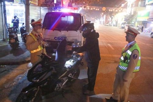 Xử lý gần 40.000 trường hợp vi phạm trật tự an toàn giao thông