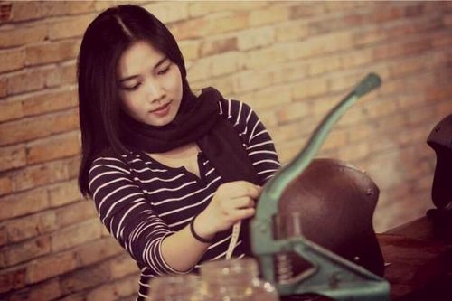 Founder BBI bỏ việc nghìn đô bán nón bảo hiểm - Mỗi chiếc nón bán ra là cứu một người