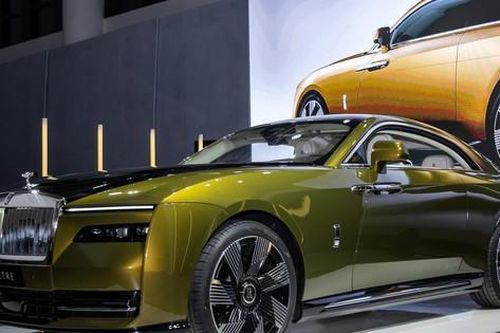 Khám phá nhanh Rolls-Royce Spectre vừa ra mắt tại Việt Nam