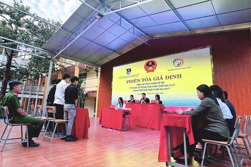 Tổ chức phiên tòa giả định tuyên truyền tác hại của ma túy