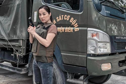BTV thời sự Minh Hương vào vai công an, ấn tượng với cảnh nổ mìn