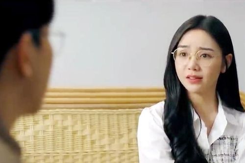 'Chúng ta của 8 năm sau' tập 31: Tuấn tỏ tình với Dương, Nguyệt cự tuyệt Tùng