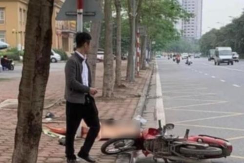Hà Nội: Đôi nam nữ đi xe máy tự ngã, 1 người tử vong